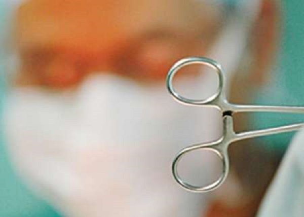اشتباه پزشکی در بیمارستان اردستان یکی از موارد نادر پزشکی است