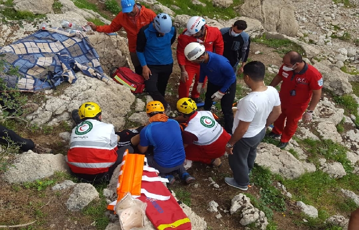 سقوط سه صخره نورد از ارتفاعات دشتستان