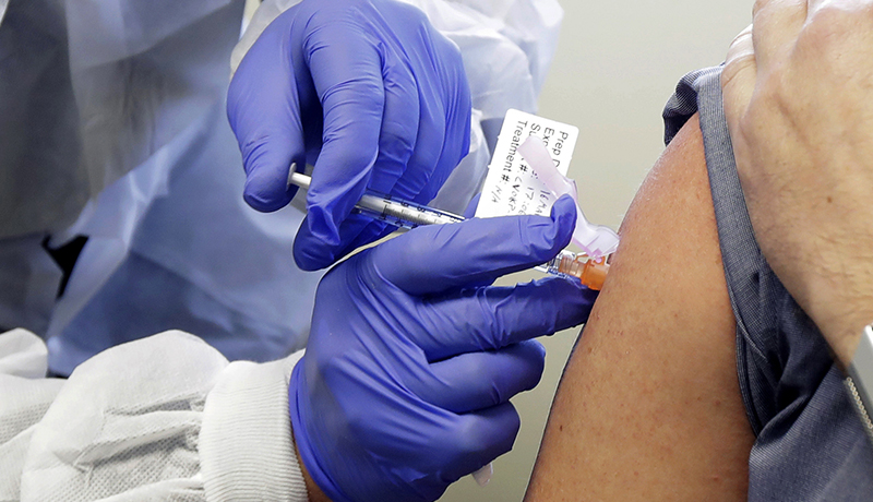 افرادی که دوز اول واکسن را زدند سه ماه برای تزریق دوم فرصت دارند