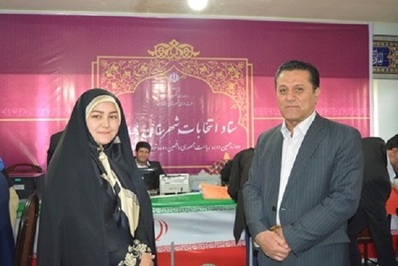 زهرا نیک بخت امیرآباد فرزند منصور نیکبخت به همراه پدر خود کاندیدای پنجمین دوره انتخابات شورای شهر یاسوج شدند.