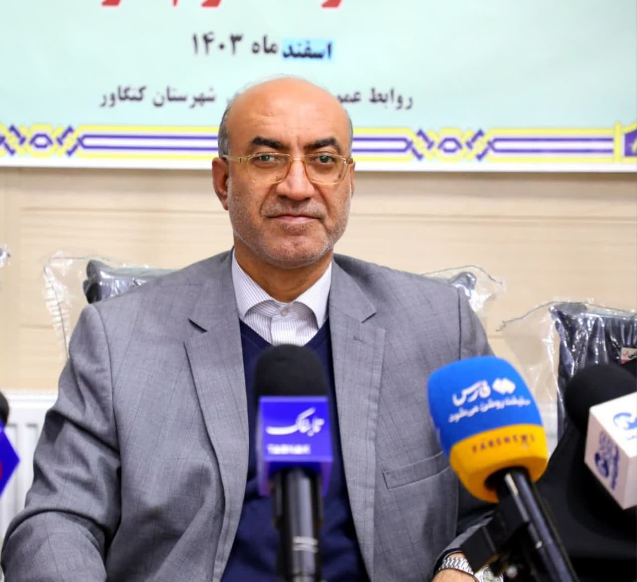 آغاز پروژه ۱۶۰۰ واحدی نهضت ملی مسکن در کنگاور با ظرفیت ایجاد ۲ هزار شغل/شهرک صنعتی کنگاور، باید رونق بیشتری پیدا کند