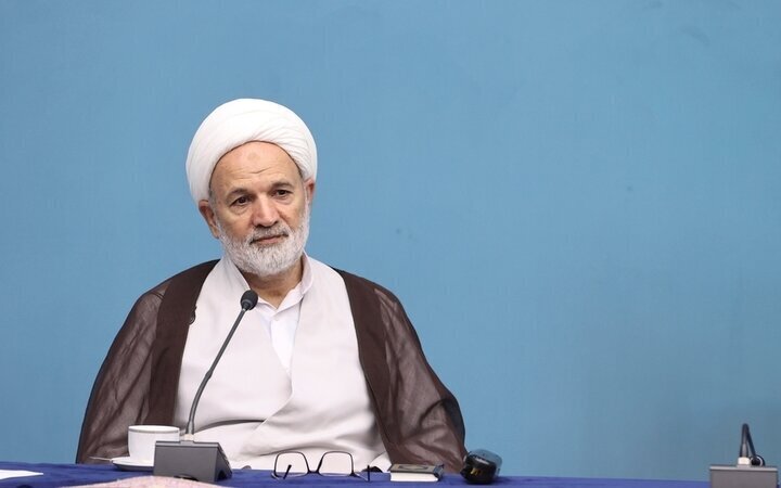 پیگیر تعطیلی روز رحلت حضرت معصومه(س) در قم هستیم پیگیر تعطیلی روز رحلت حضرت معصومه(س) در قم هستیم
